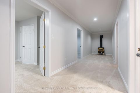 Photo 11 at 316 Johnson Street, Georgian Drive, Barrie