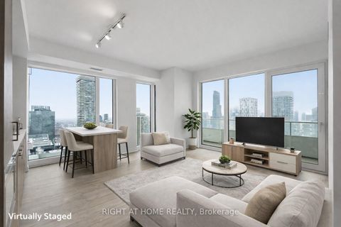 Photo 14 at 4711 - 88 Queen Street E, Yonge Corridor, Toronto