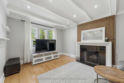 Photo 6 at 202 Dinnick Crescent, Lawrence Park South, Toronto