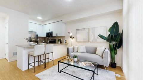 Photo 1 at 53 - 19 Eldora Avenue, Newtonbrook West, Toronto