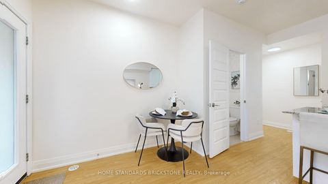 Photo 11 at 53 - 19 Eldora Avenue, Newtonbrook West, Toronto