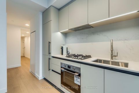 Photo 3 at 307 - 1720 Bayview Avenue, Mount Pleasant East, Toronto