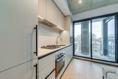 Photo 4 at 307 - 1720 Bayview Avenue, Mount Pleasant East, Toronto