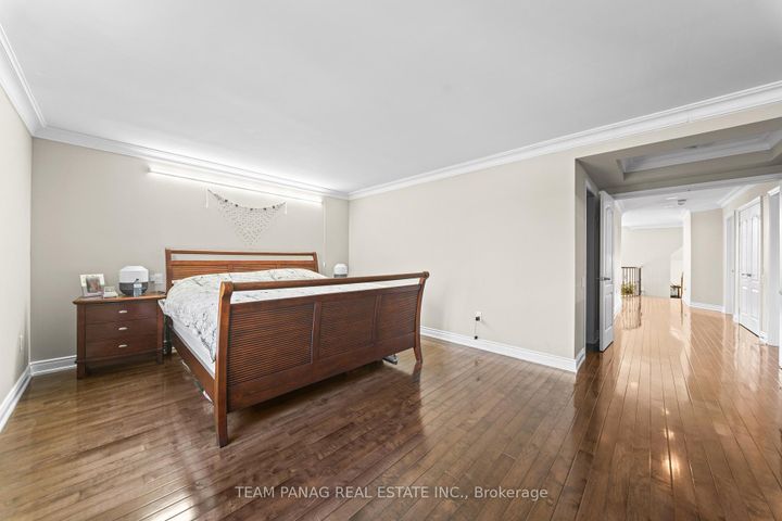 Photo 20 at 9 Sorbonne Drive, Vales of Castlemore North, Brampton