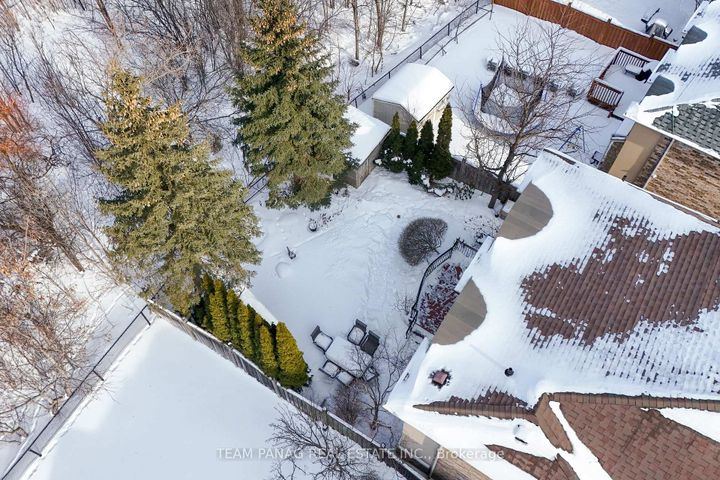 Photo 45 at 9 Sorbonne Drive, Vales of Castlemore North, Brampton