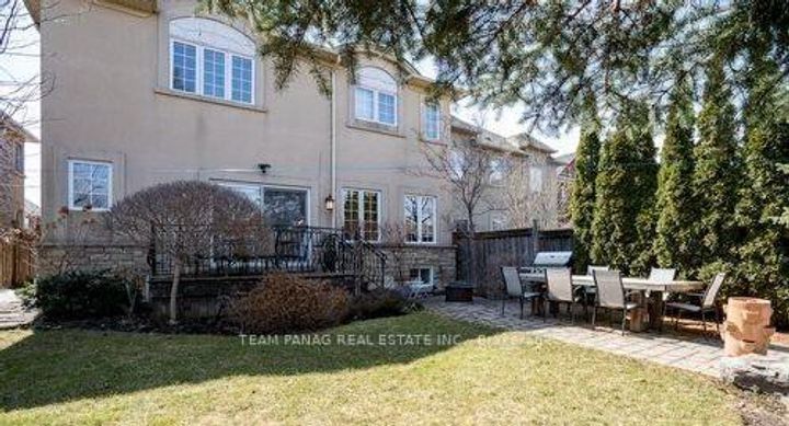 Photo 48 at 9 Sorbonne Drive, Vales of Castlemore North, Brampton
