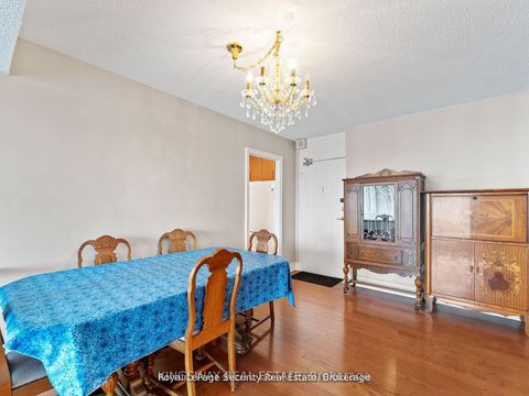 Photo 11 at 1504 - 240 Scarlett Road, Smythe, Toronto