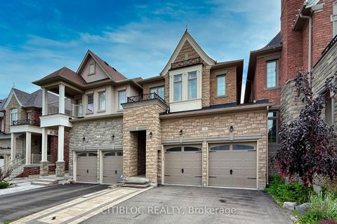 Photo 3 at 25 Claudview Street, King City, King