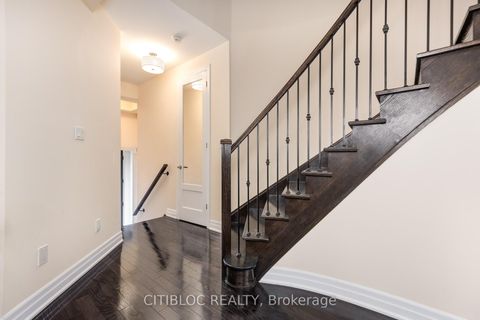 Photo 5 at 25 Claudview Street, King City, King