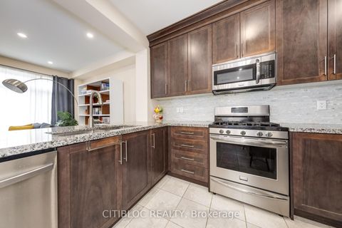 Photo 11 at 25 Claudview Street, King City, King