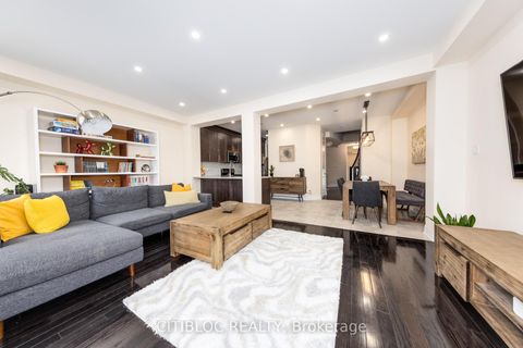 Photo 15 at 25 Claudview Street, King City, King