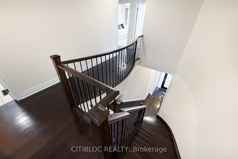 Photo 18 at 25 Claudview Street, King City, King