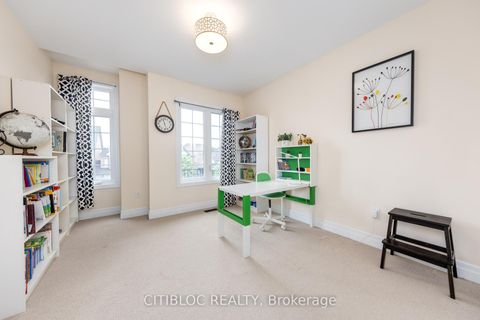 Photo 26 at 25 Claudview Street, King City, King