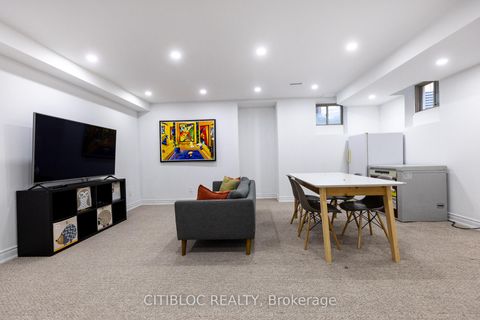 Photo 36 at 25 Claudview Street, King City, King