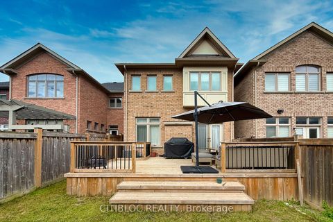 Photo 46 at 25 Claudview Street, King City, King