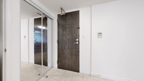 Photo 5 at 905 - 18 Spring Garden Avenue, Willowdale East, Toronto