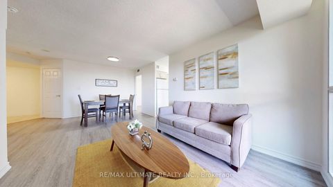 Photo 9 at 905 - 18 Spring Garden Avenue, Willowdale East, Toronto