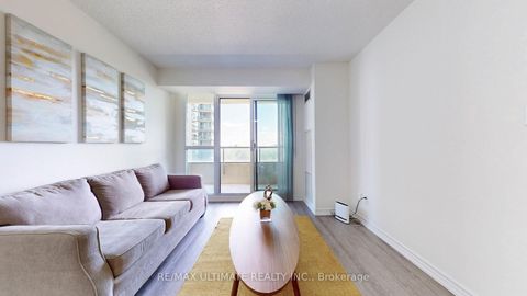 Photo 10 at 905 - 18 Spring Garden Avenue, Willowdale East, Toronto