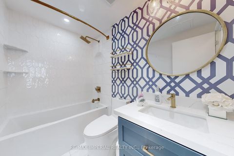 Photo 26 at 1909 - 10 Navy Wharf Court, Waterfront Communities C1, Toronto