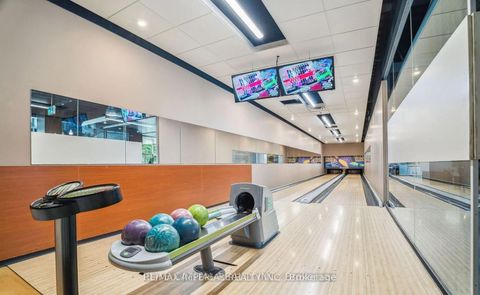 Photo 36 at 1909 - 10 Navy Wharf Court, Waterfront Communities C1, Toronto