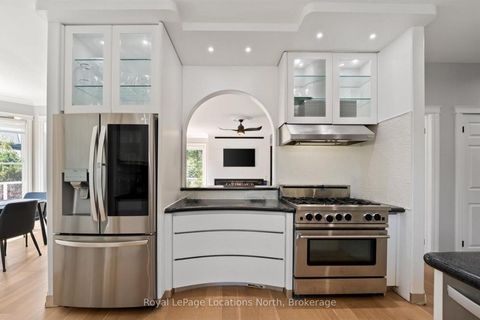 Photo 12 at 7833 Poplar Side Road, Rural Clearview, Clearview