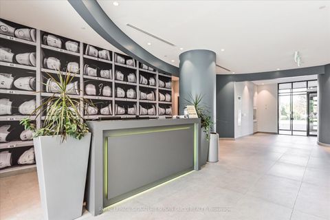 Photo 2 at 620 - 1401 O'Connor Drive, Parkview, Toronto
