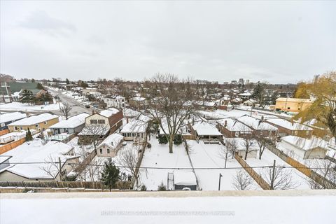 Photo 18 at 620 - 1401 O'Connor Drive, Parkview, Toronto