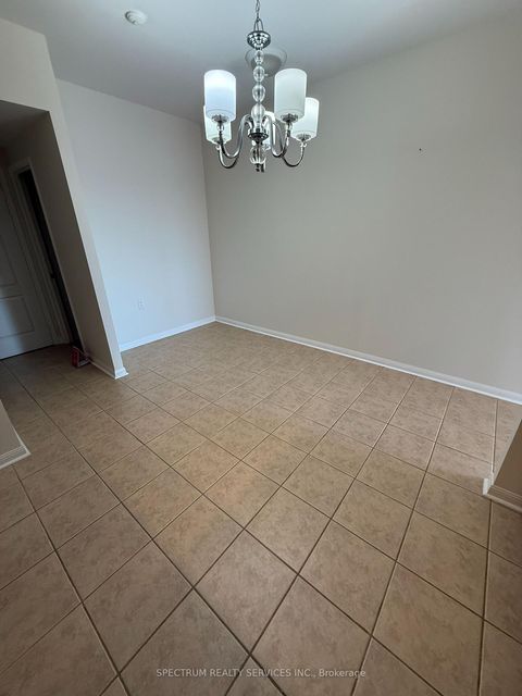 Photo 8 at 516 - 2500 Rutherford Road, Maple, Vaughan