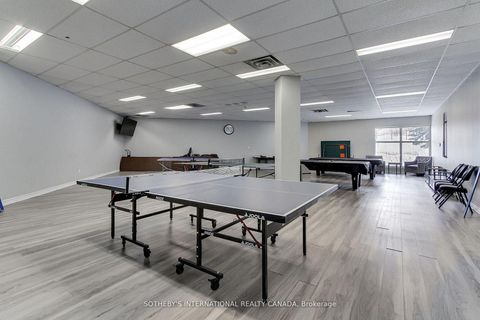 Photo 35 at 301 - 40 Harding Boulevard W, Harding, Richmond Hill