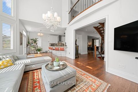 Photo 16 at 7 Josephine Road, Vellore Village, Vaughan