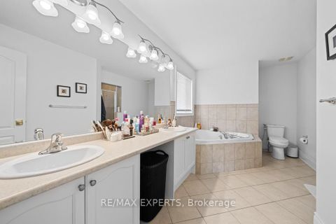 Photo 23 at 7 Josephine Road, Vellore Village, Vaughan