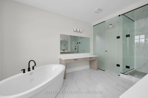 Photo 22 at 8 Heart Lake Circle, King City, King