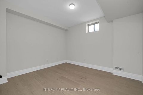 Photo 38 at 8 Heart Lake Circle, King City, King