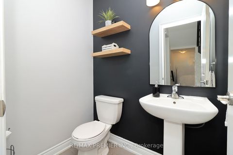 Photo 15 at 39 Caliber Court, Nobleton, King