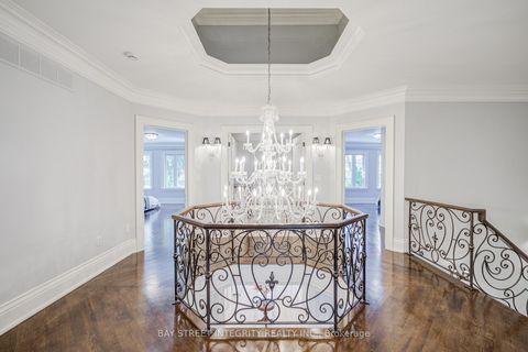 Photo 19 at 9 Highland Court, Aurora Village, Aurora