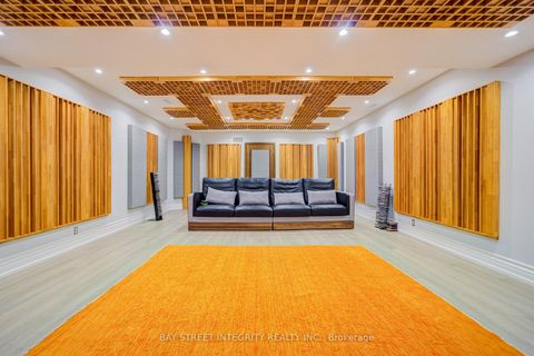 Photo 42 at 9 Highland Court, Aurora Village, Aurora