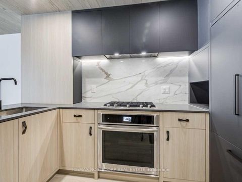 Photo 11 at 102 - 45 Dovercourt Road, Niagara, Toronto