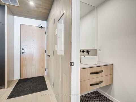 Photo 12 at 102 - 45 Dovercourt Road, Niagara, Toronto