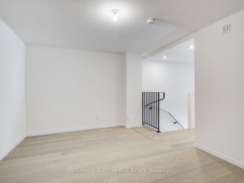 Photo 16 at 102 - 45 Dovercourt Road, Niagara, Toronto