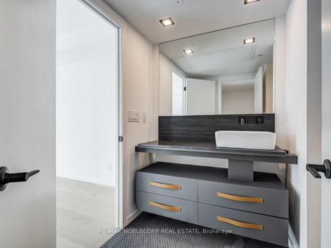 Photo 20 at 102 - 45 Dovercourt Road, Niagara, Toronto