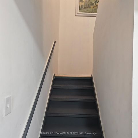 Photo 5 at 606 - 4064 Lawrence Avenue E, West Hill, Toronto