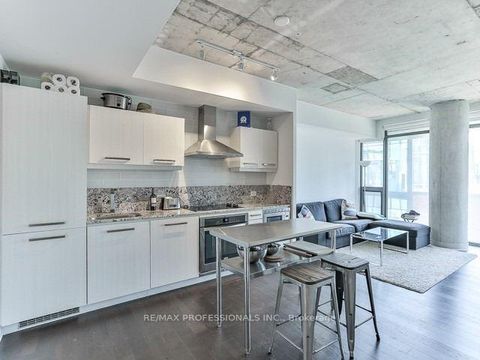 Photo 6 at 1006 - 15 Beverley Street, Chinatown, Toronto