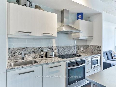 Photo 9 at 1006 - 15 Beverley Street, Chinatown, Toronto