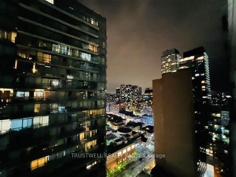 Photo 15 at 2601 - 38 Grenville Street, Bay Street Corridor, Toronto