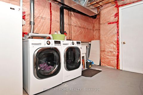 Photo 41 at 73 Bloomgate Crescent, Oak Ridges, Richmond Hill