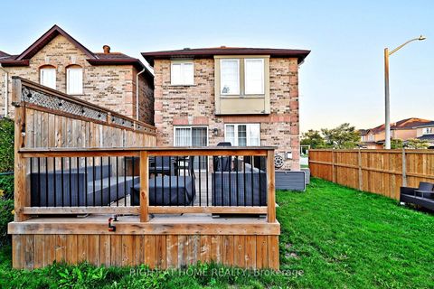 Photo 46 at 73 Bloomgate Crescent, Oak Ridges, Richmond Hill