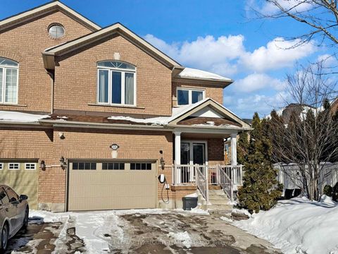 Photo 0 at 121 Adventure Crescent, Vellore Village, Vaughan