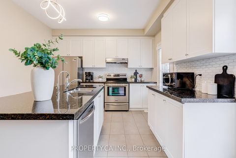 Photo 7 at 16 - 10060 Keele Street, Maple, Vaughan