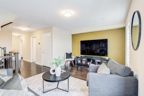 Photo 12 at 16 - 10060 Keele Street, Maple, Vaughan