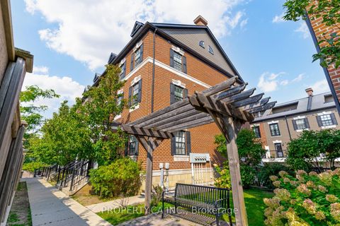 Photo 33 at 16 - 10060 Keele Street, Maple, Vaughan